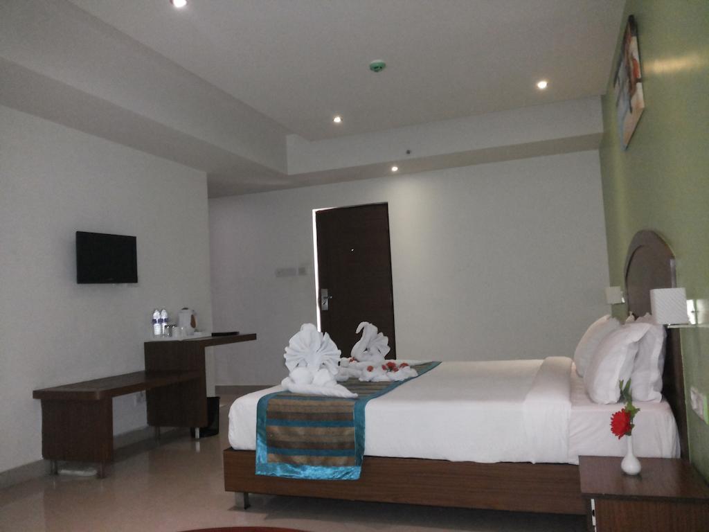 Hotel Milestonnez Sriperumbudur Екстериор снимка