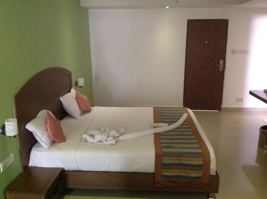 Hotel Milestonnez Sriperumbudur Екстериор снимка